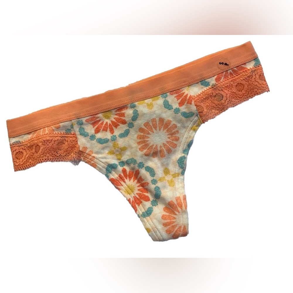 Aerie Peach Floral Lace-Trim Thong
